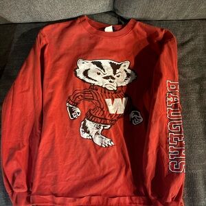 Wisconsin badgers shirt long sleeve